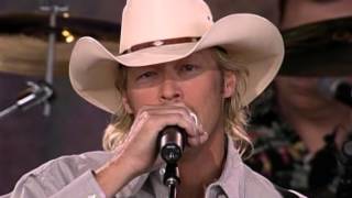 Alan Jackson  The Blues Man Live at Farm Aid 2000 [upl. by Eillom]