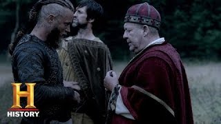 Vikings Ragnar Speaks with King Ecberts Men  History [upl. by Averat634]